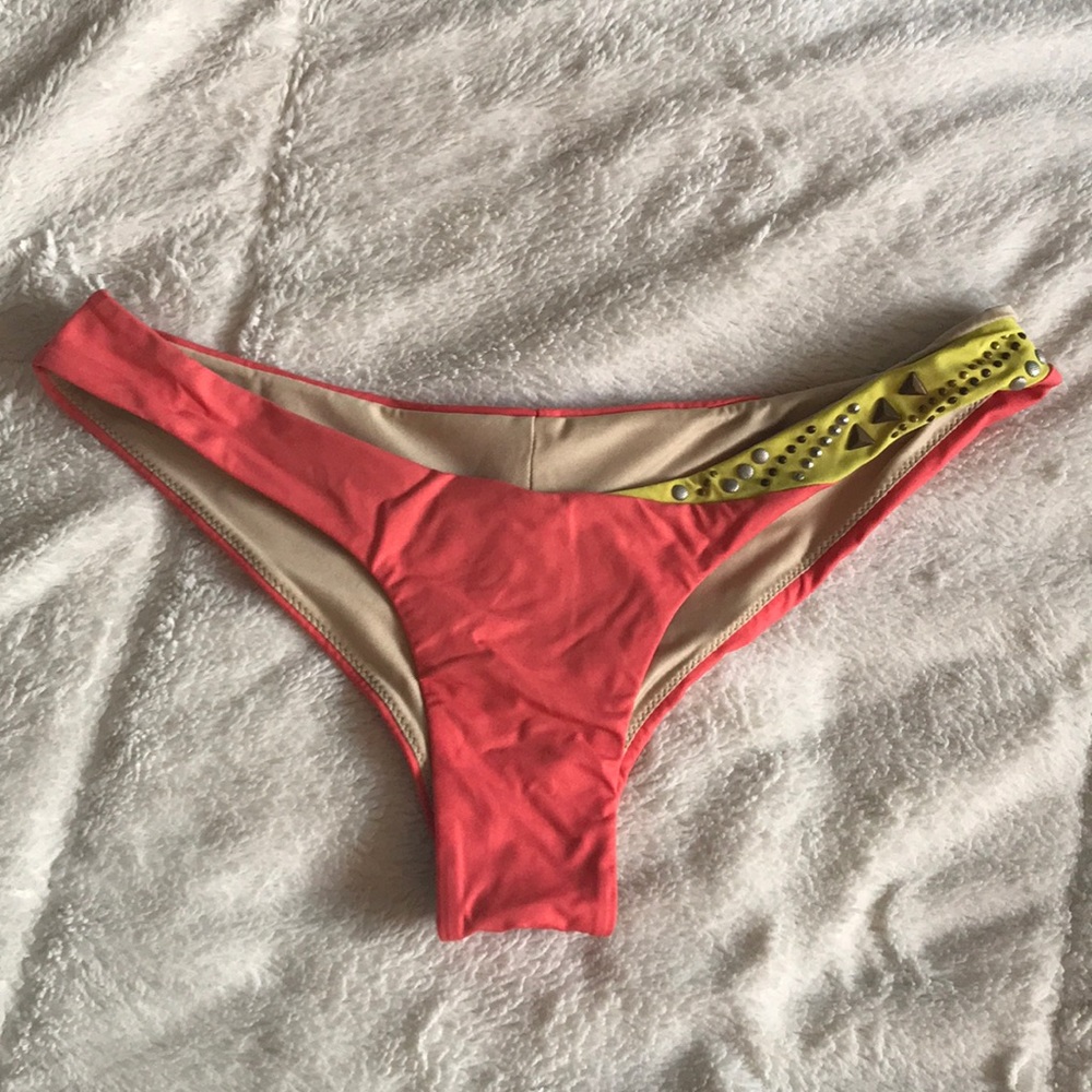 Victoria’s Secret bikini bottoms
